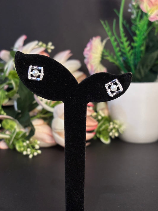 Pearl & Geometric Earring Set – Pack of 3