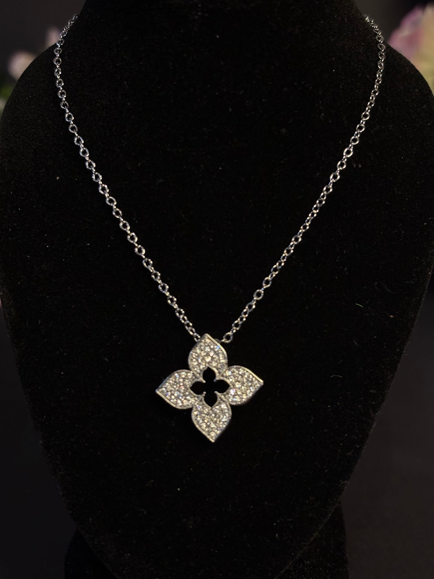 Solitaire Spark Earring & Necklace Set