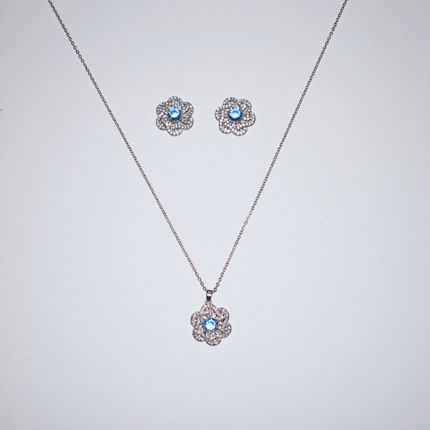 Blue Blossom Necklace Set